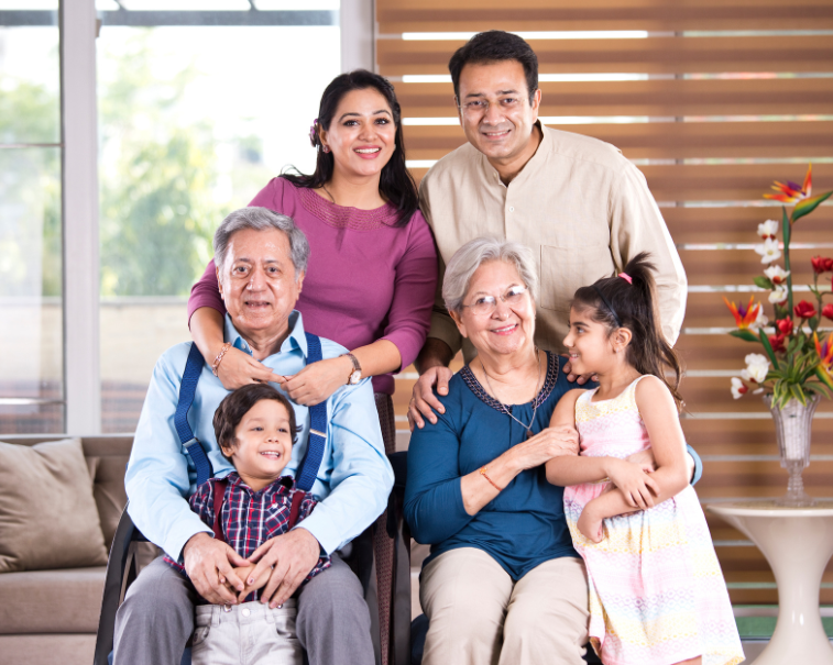 Immigrant family webpage photo